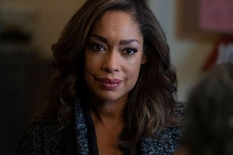 does jessica pearson leave suits.